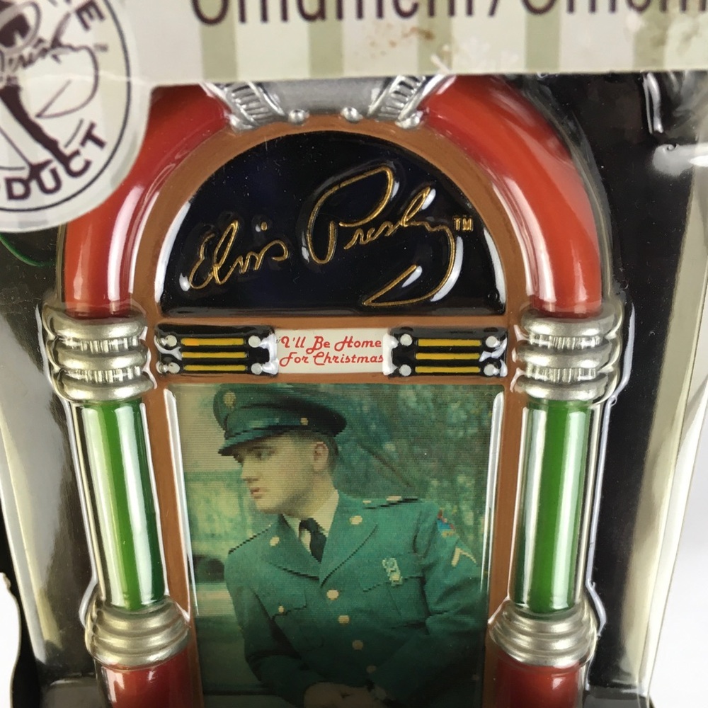 Elvis ornament plays I’ll be home for Christmas